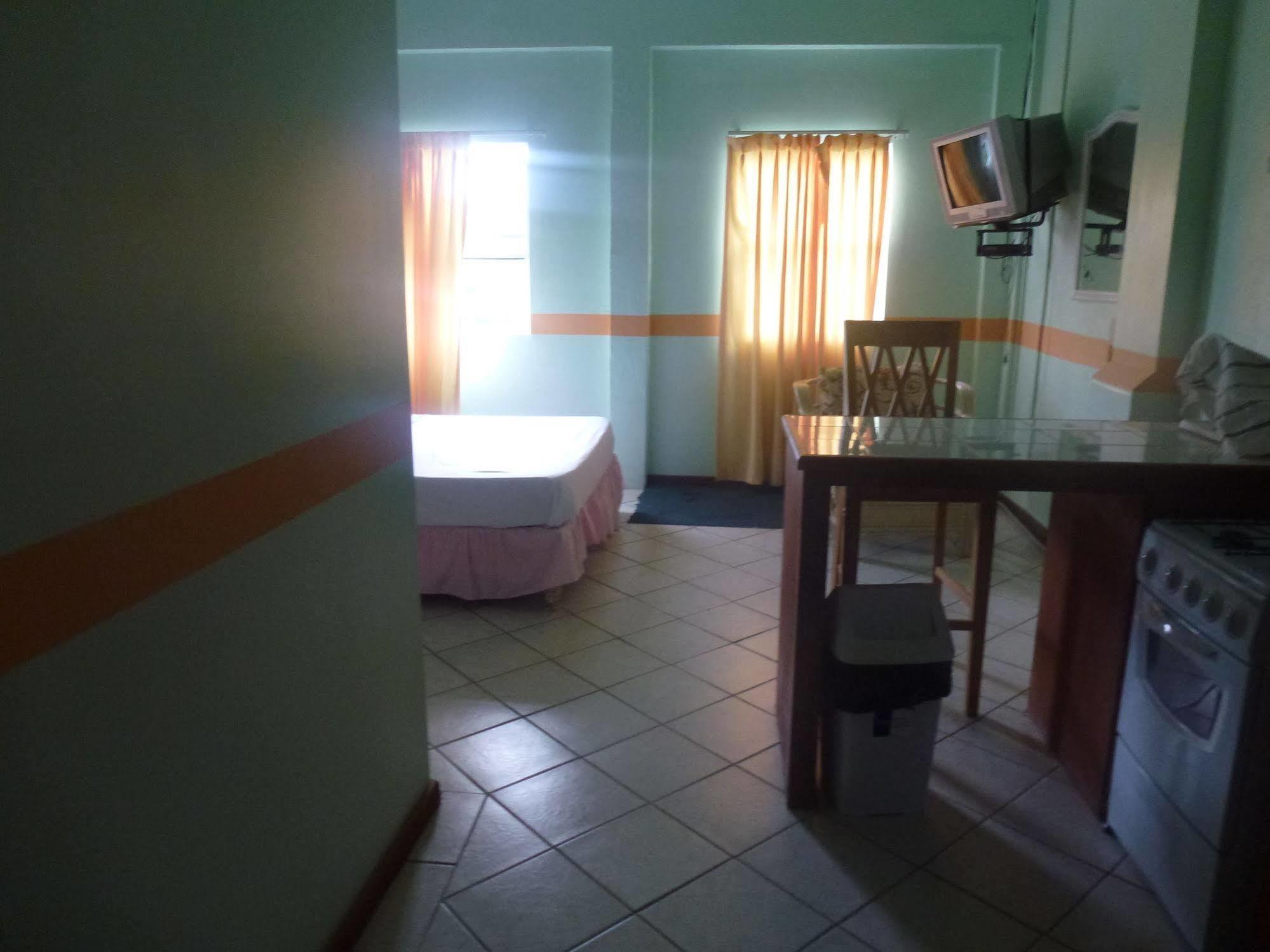 Inn La Galleria Five Islands Village Luaran gambar