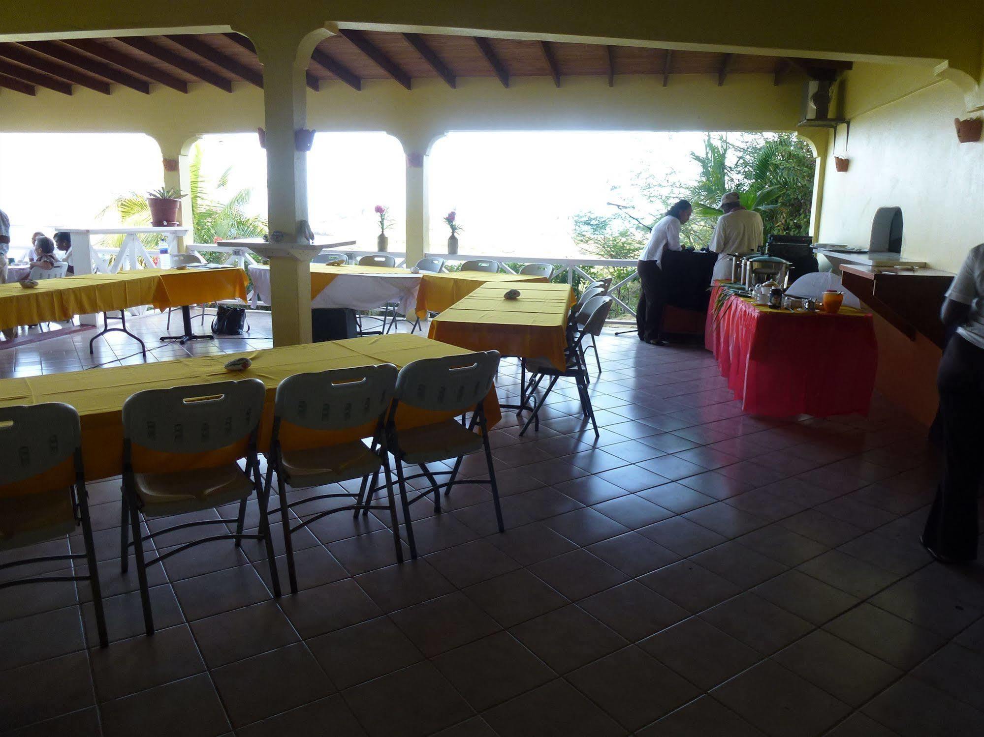 Inn La Galleria Five Islands Village Luaran gambar